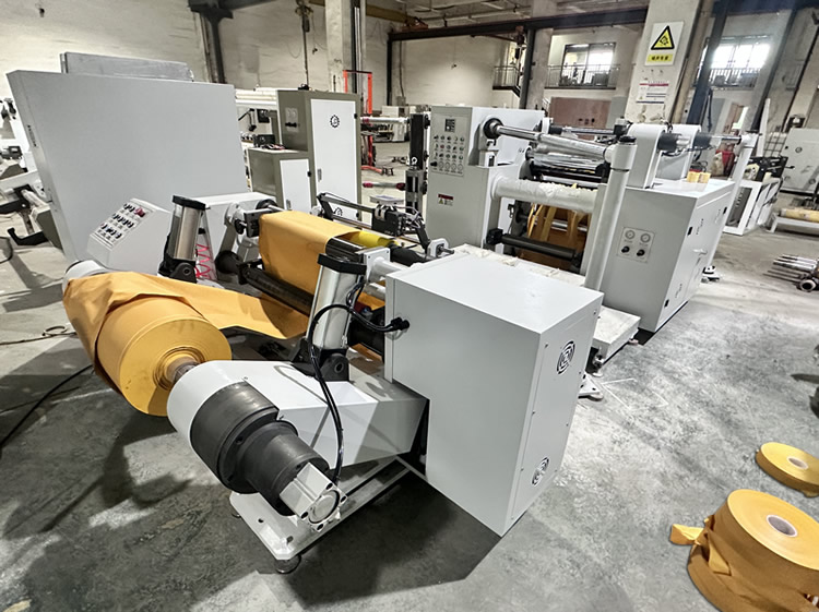 双摆臂分切机 双摆臂分切机